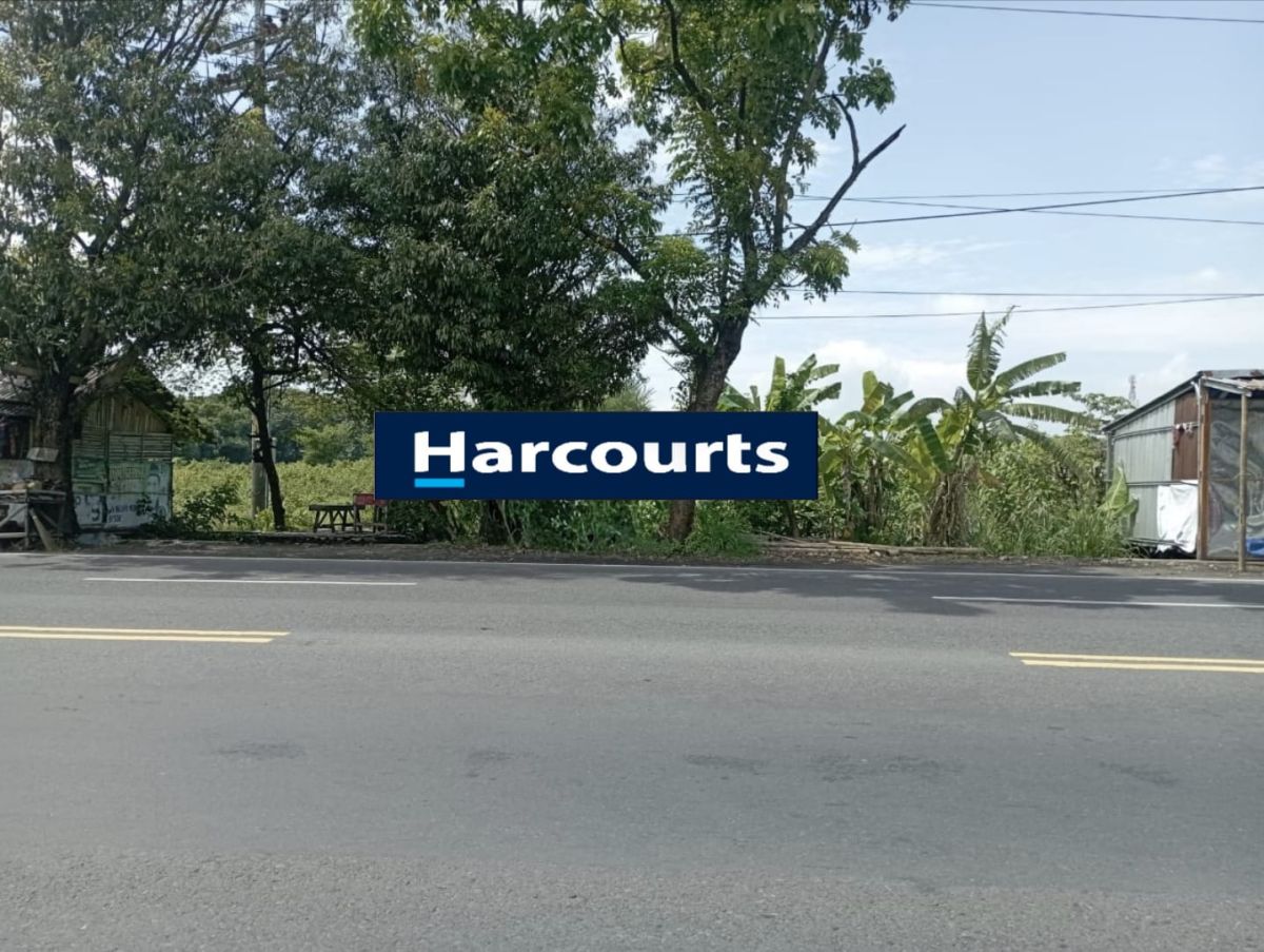 Dijual Tanah Pekarangan Sangat Strategis di Jalan Raya Adi Sucipto Colomadu, Solo