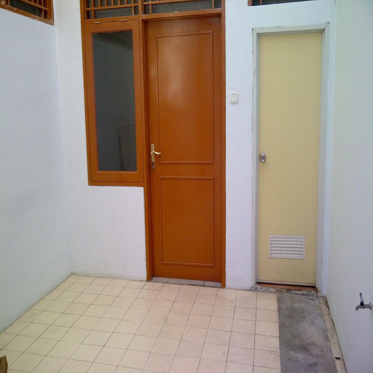 Dijual Murah! Rumah Luas 200 m² di Graha Raya Bintaro Jaya – Cluster Anggrek Loka - Foto 8
