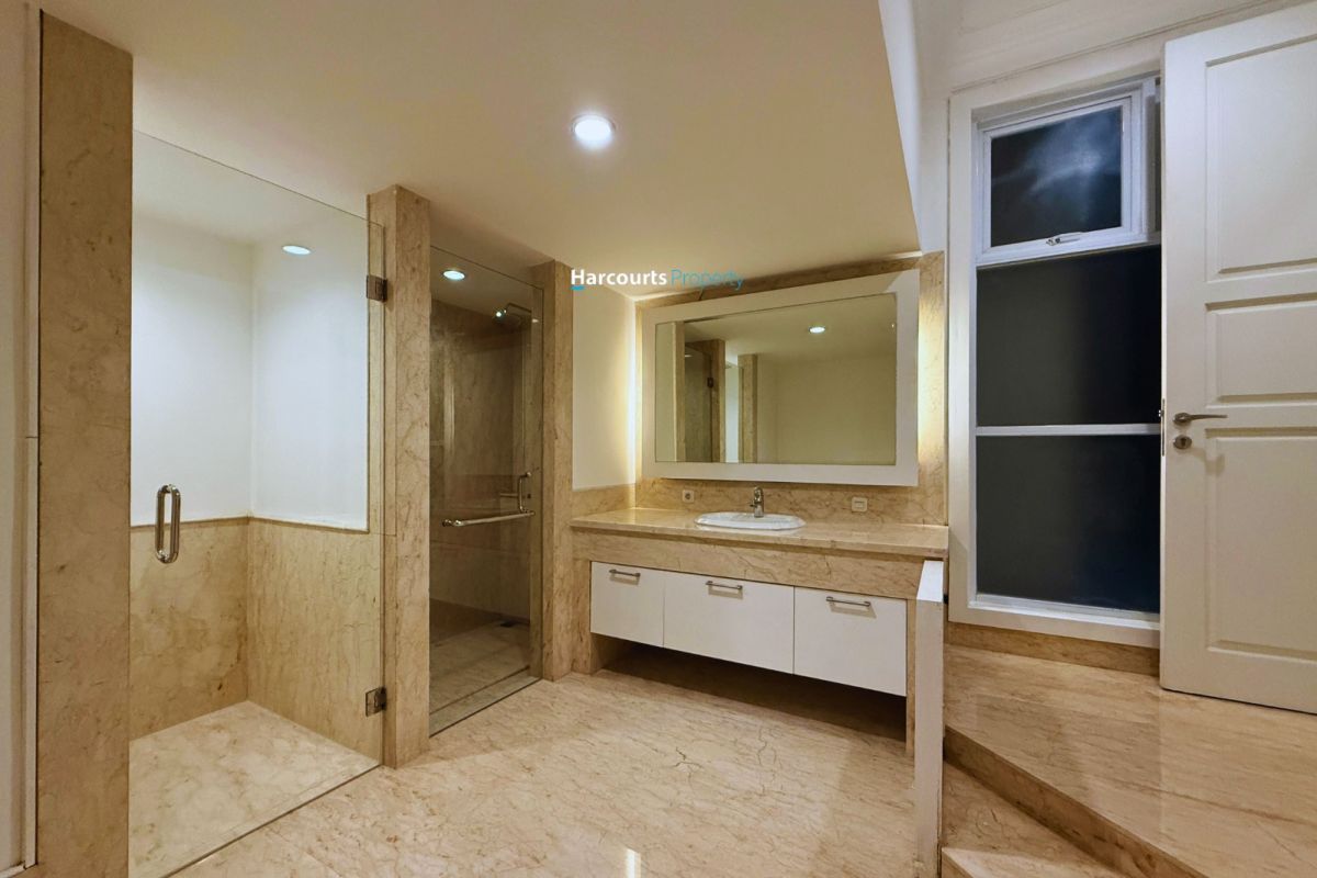 Turun Harga, Dijual Rumah Hunian Lokasi Strategis Area Jl. Prapanca, Kebayoran Baru - Foto 15