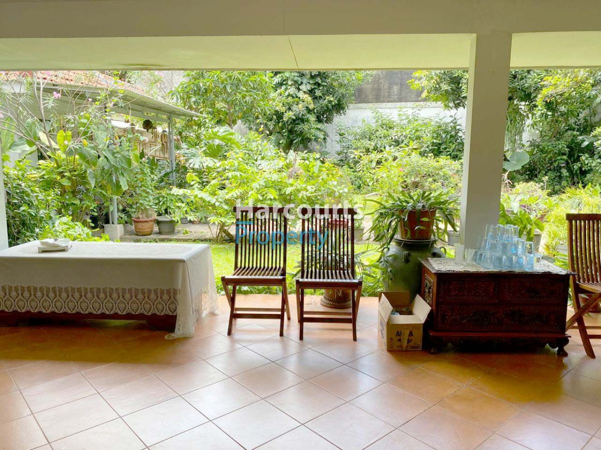 Dijual Rumah Klasik Bagus dan Terawat Kawasan Elite Dekat Pejabat Di Menteng - Foto 7