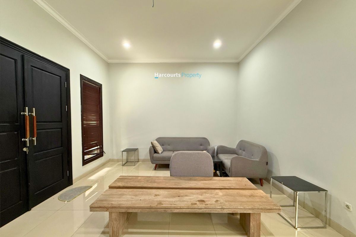 Disewakan Rumah Bagus dan Cantik Lokasi Strategis Area Jl. Turi Kebayoran Baru