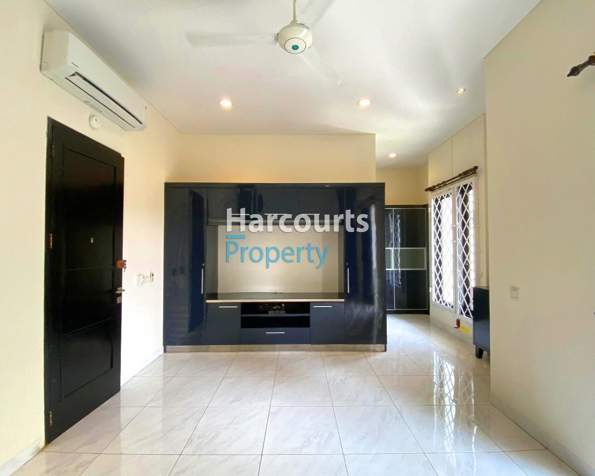 Disewakan Rumah Bagus dan Besar Area Jl. Erlangga Selong Kebayoran Baru - Foto 5