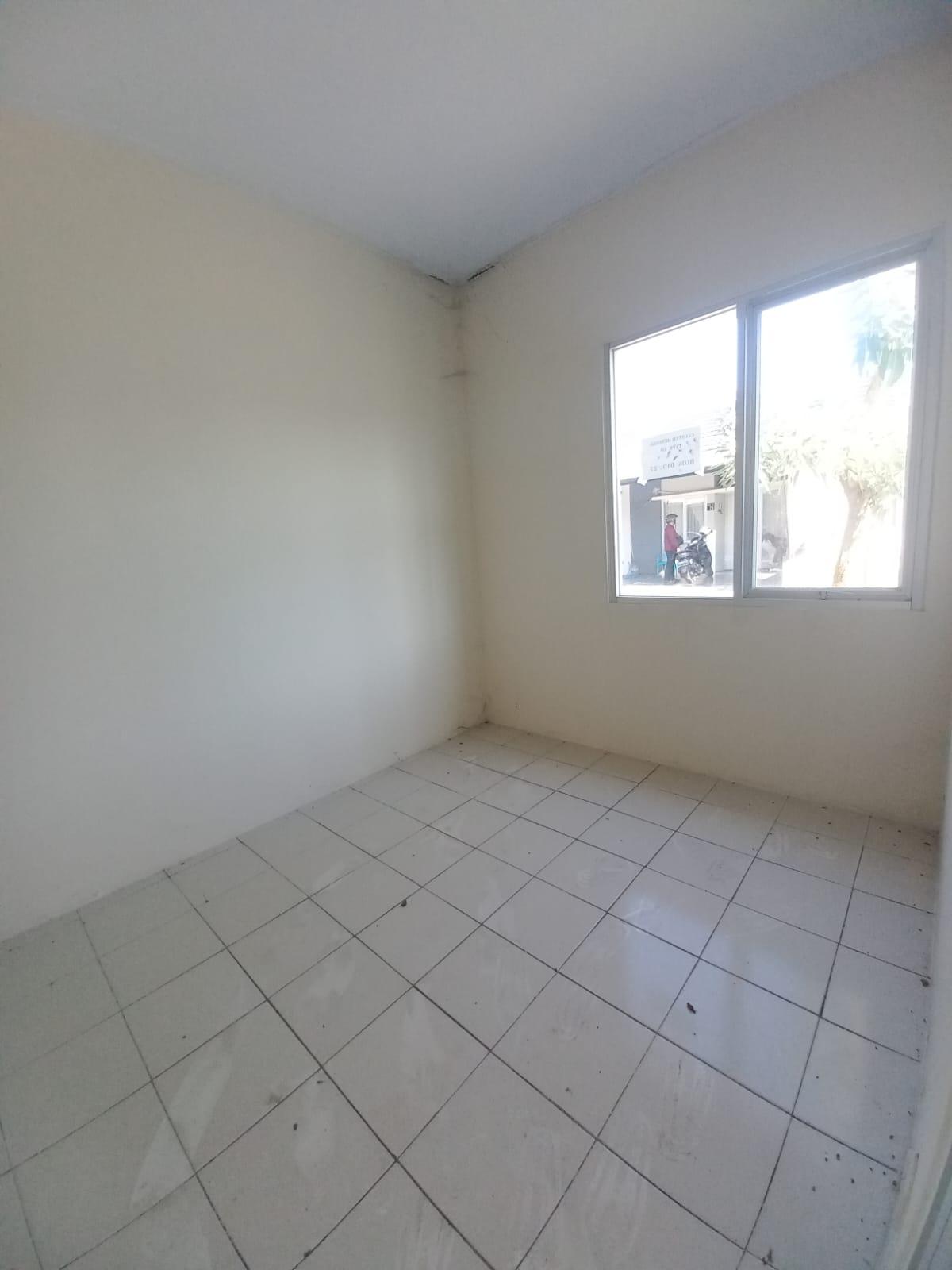 Dijual rumah hook di Perum Telaga Legok Tangerang - Foto 8