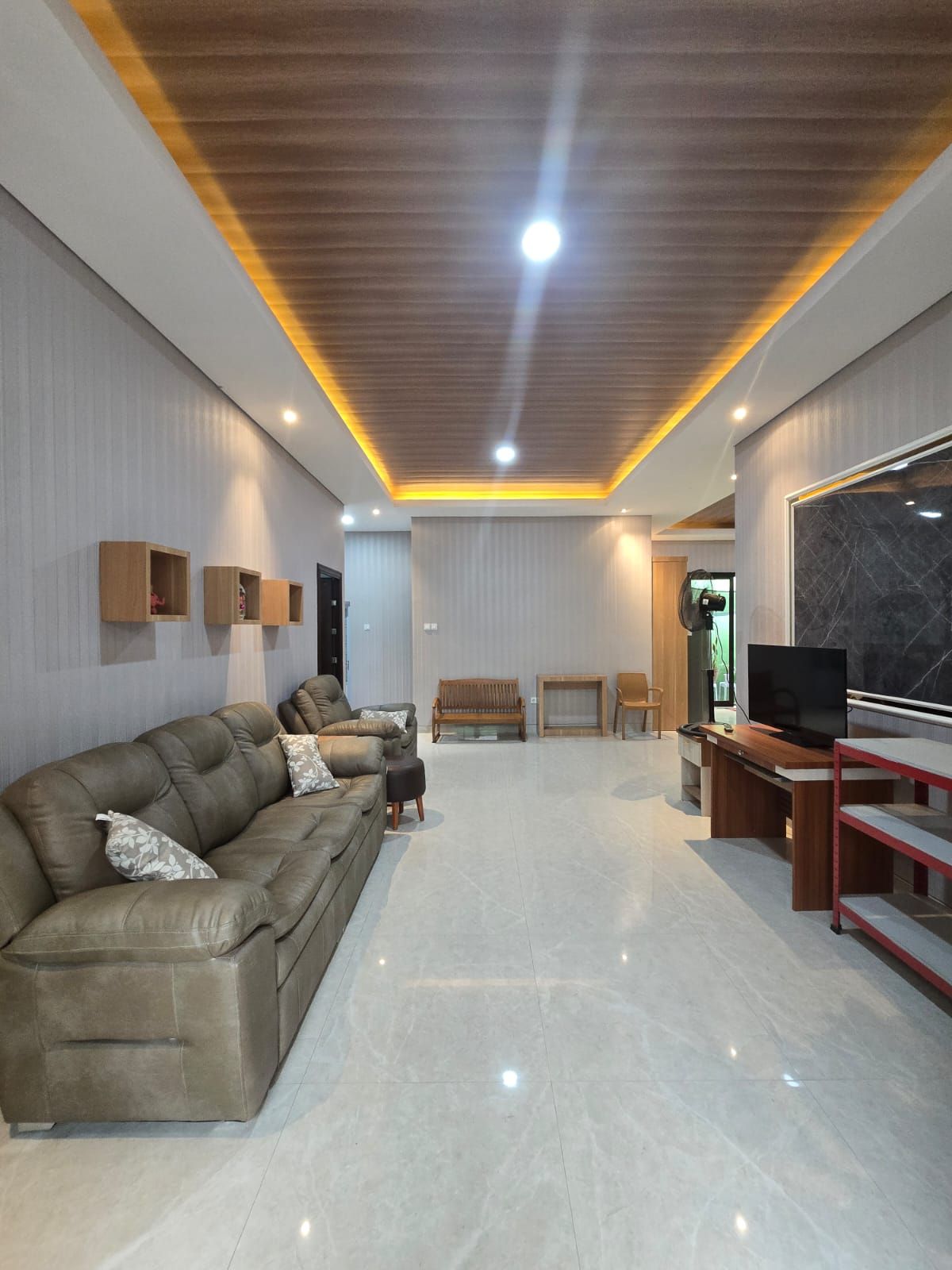 Rumah dan Ruang Usaha Strategis di Mojolaban Sukoharjo Solo, Dekat Mall Luwes Palur - Foto 5
