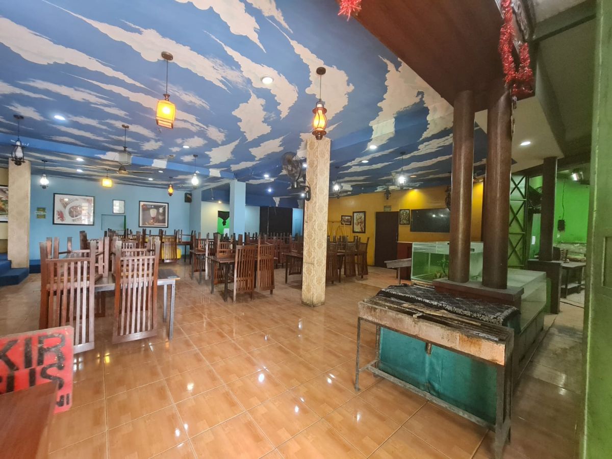 Ruang Usaha Strategis Eks Rumah Makan di Jalan Slamet Riyadi Kleco Solo - Foto 8