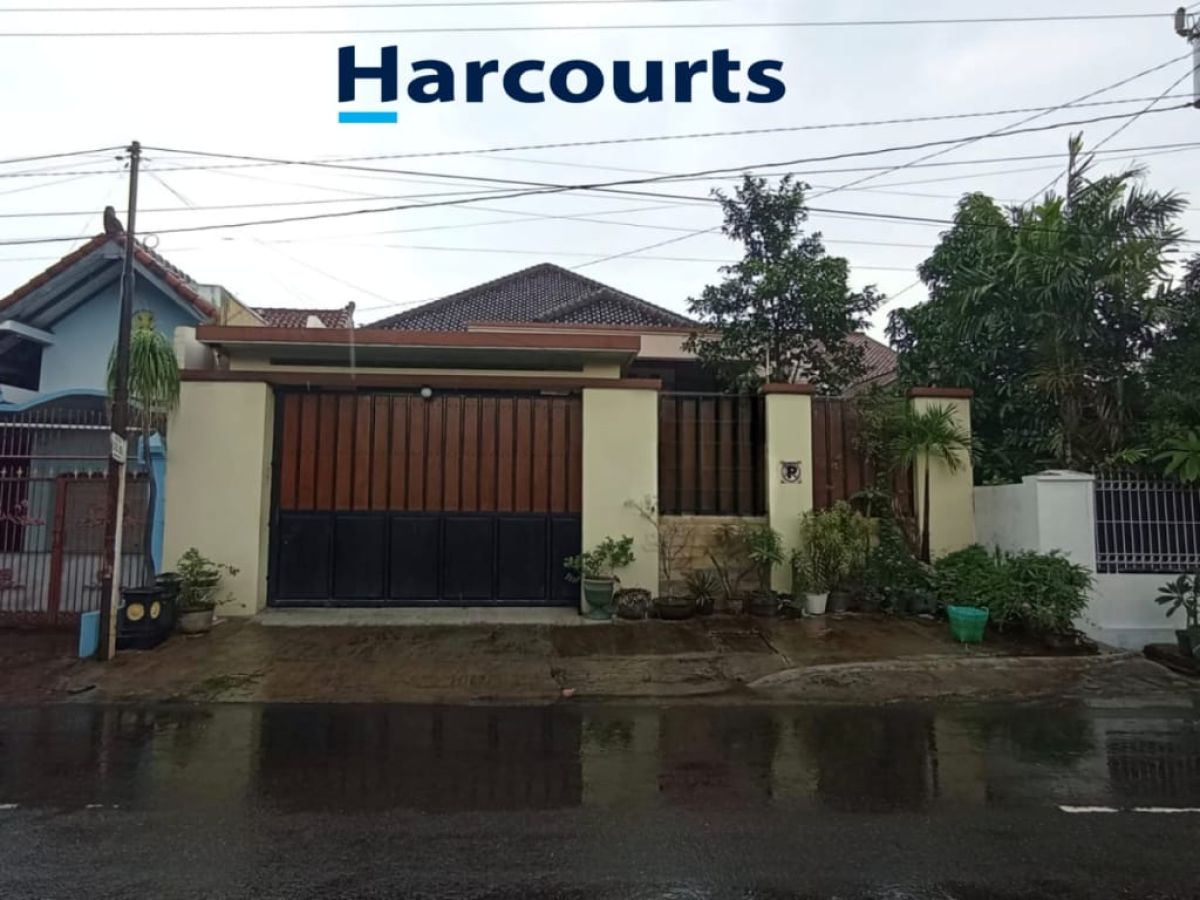 Dijual Rumah Bagus Strategis Siap Pakai di Sumber Banjarsari, Solo