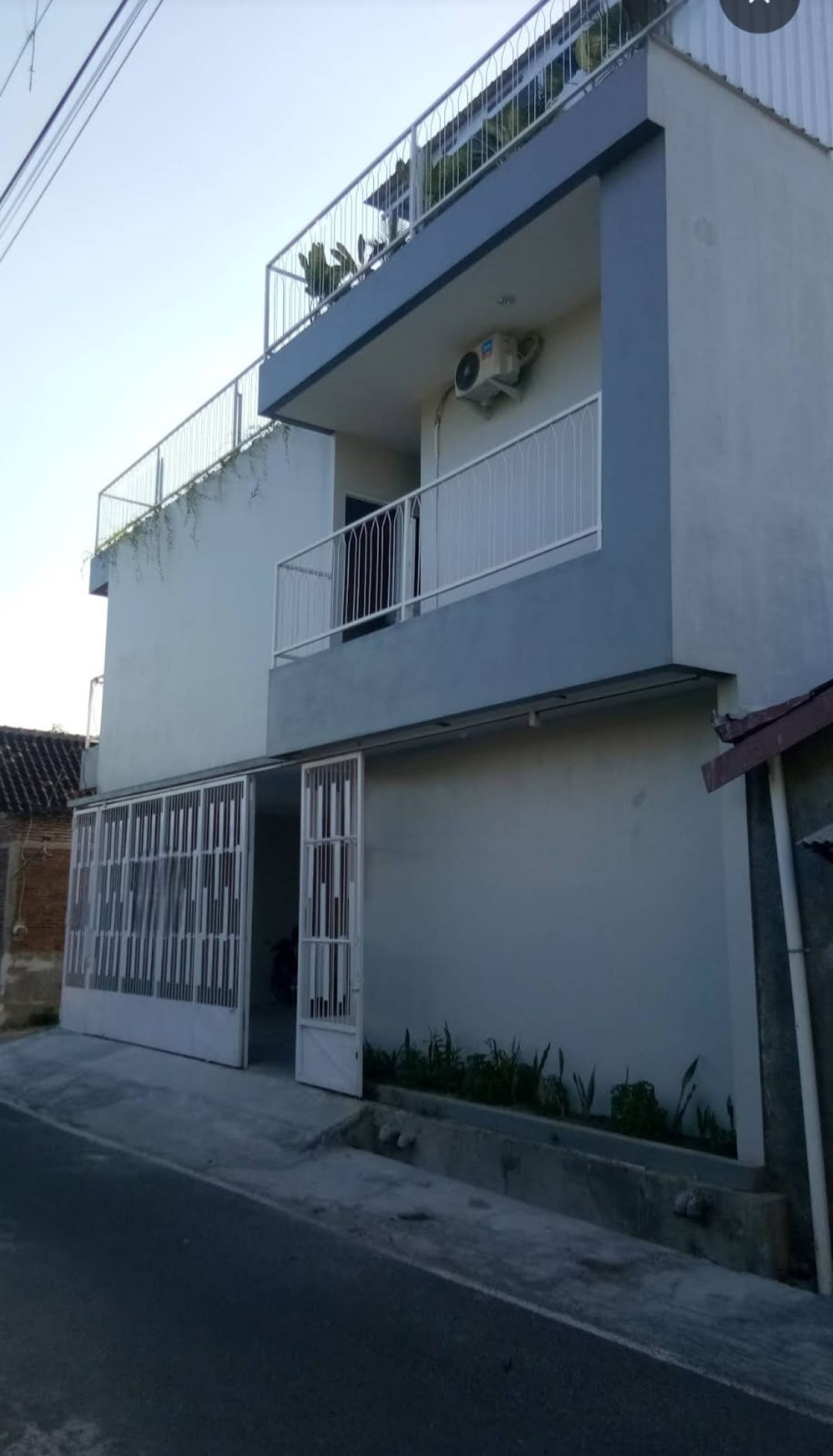 Dijual Kost Exclusive Aktif Dekat Kampus Uns Jebres Solo