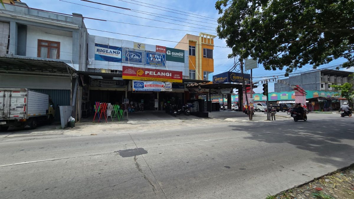 Disewakan Ruko Strategis 2 Lantai, Lokasi Dekat Tol dan Pasar Klodran - Foto 5