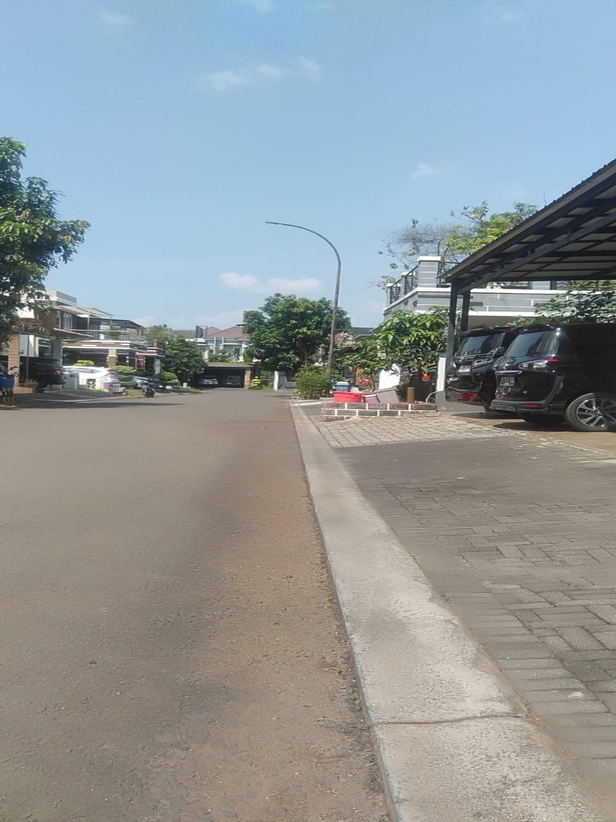 Dijual Rumah di Cluster Bellevue SF5 – Kota Wisata Cibubur | Siap Huni, Lokasi Strategis - Foto 4