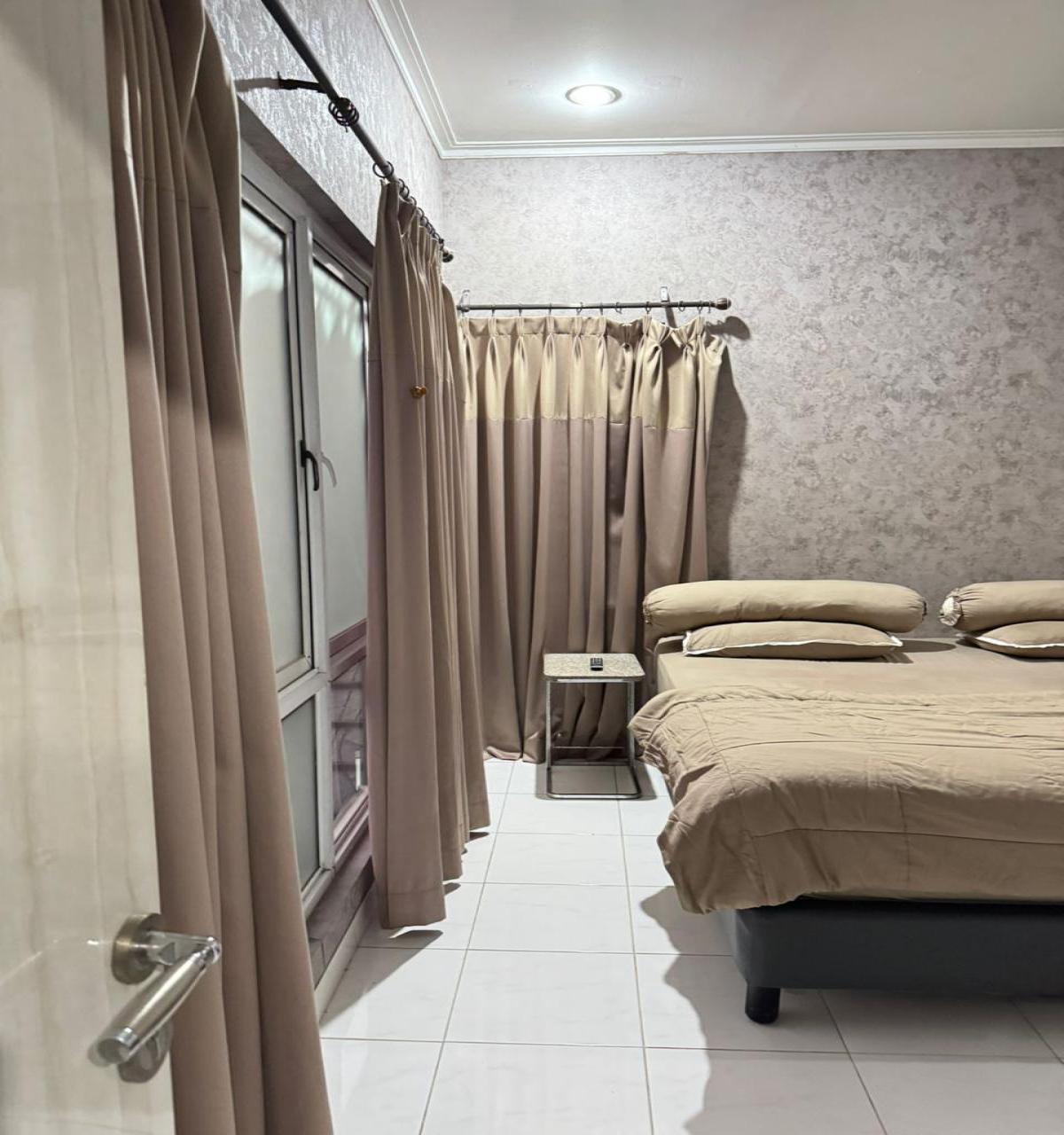 Dijual Rumah di Cluster Bellevue SF5 – Kota Wisata Cibubur | Siap Huni, Lokasi Strategis - Foto 6