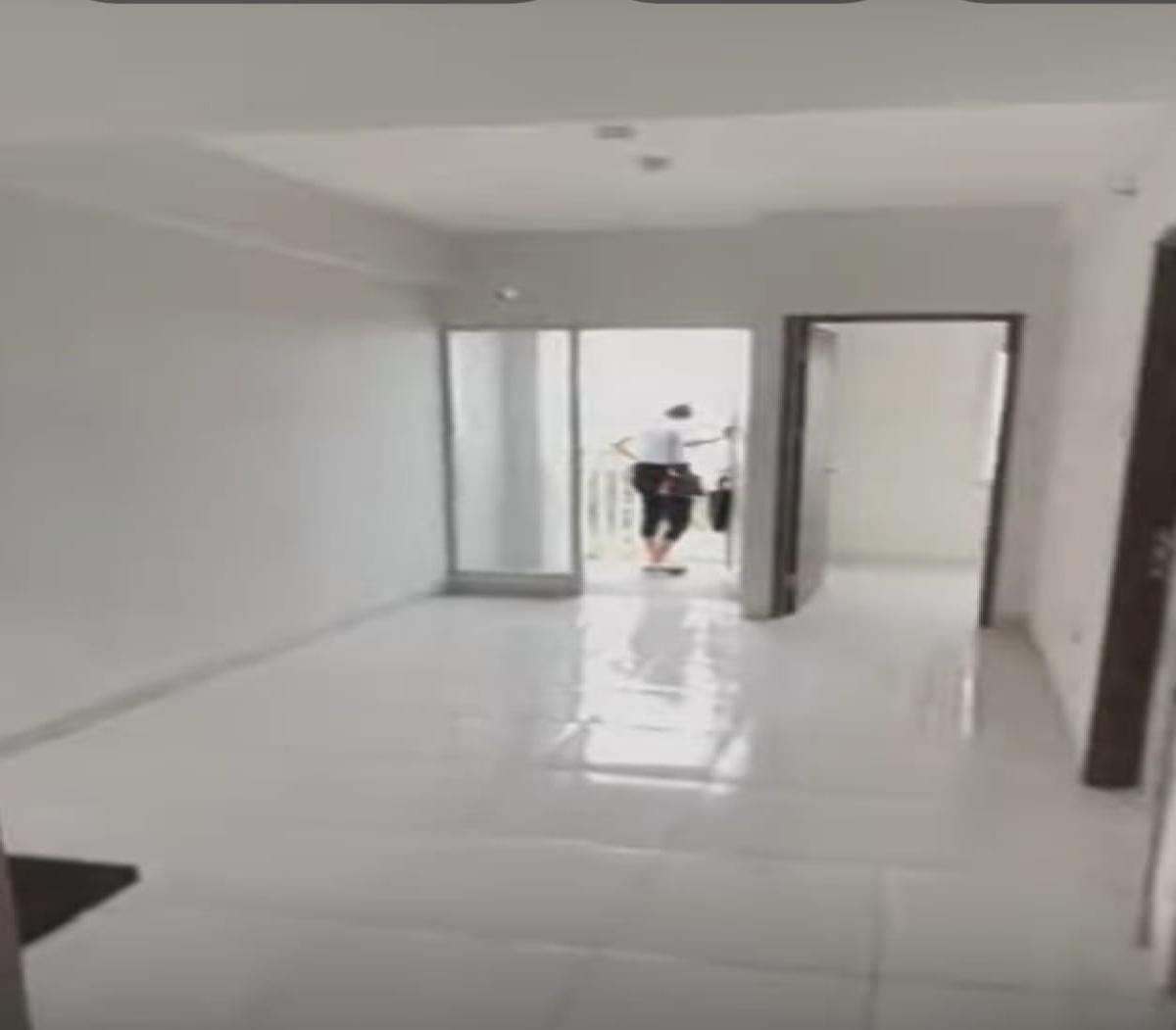 Dijual unit apartemen di Apartemen Emerald Bintaro Tangsel - Foto 2