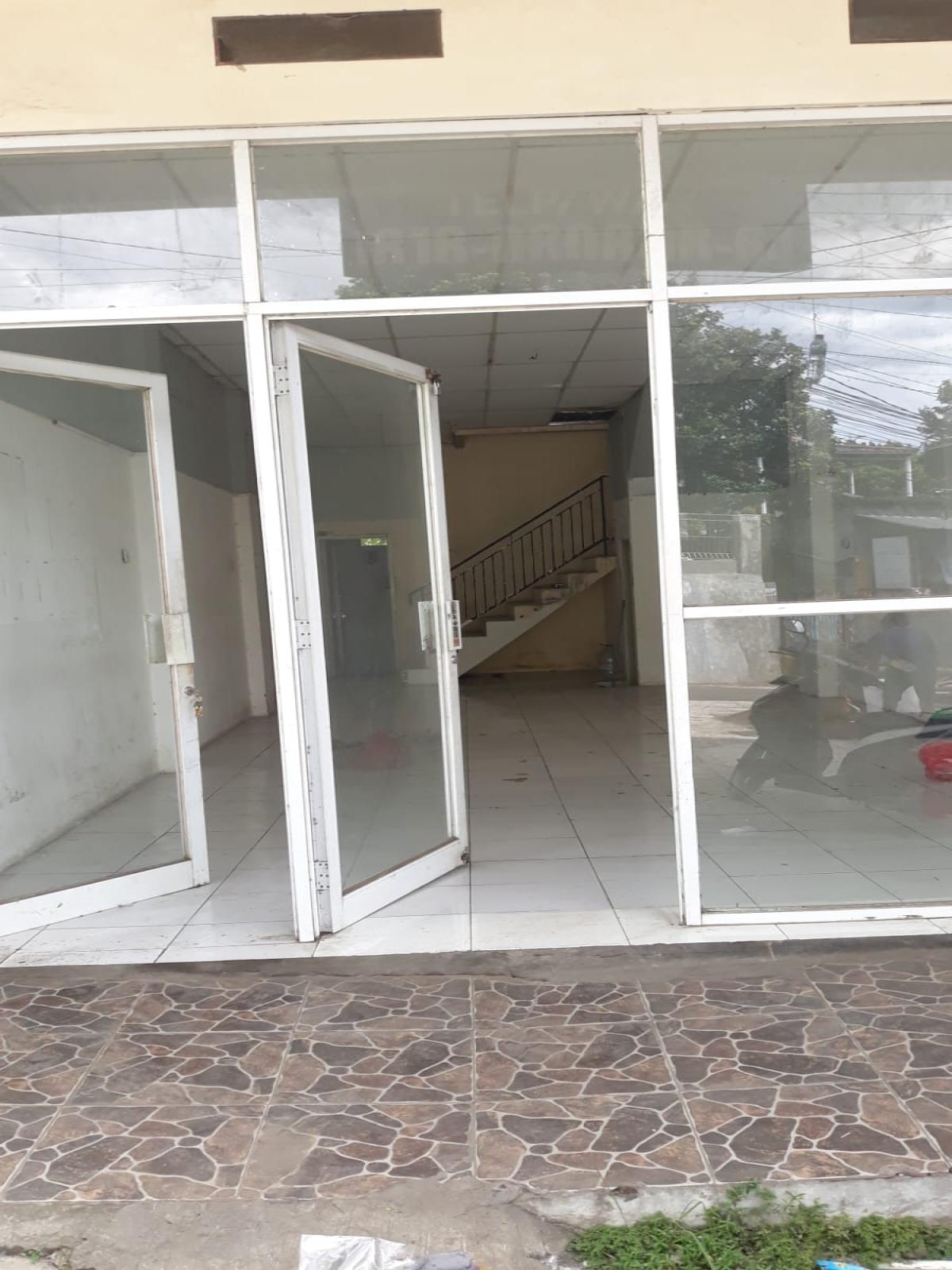 Dijual Ruko Pinggir Jalan Raya Cimahpar – Lokasi Usaha Super Strategis - Foto 5