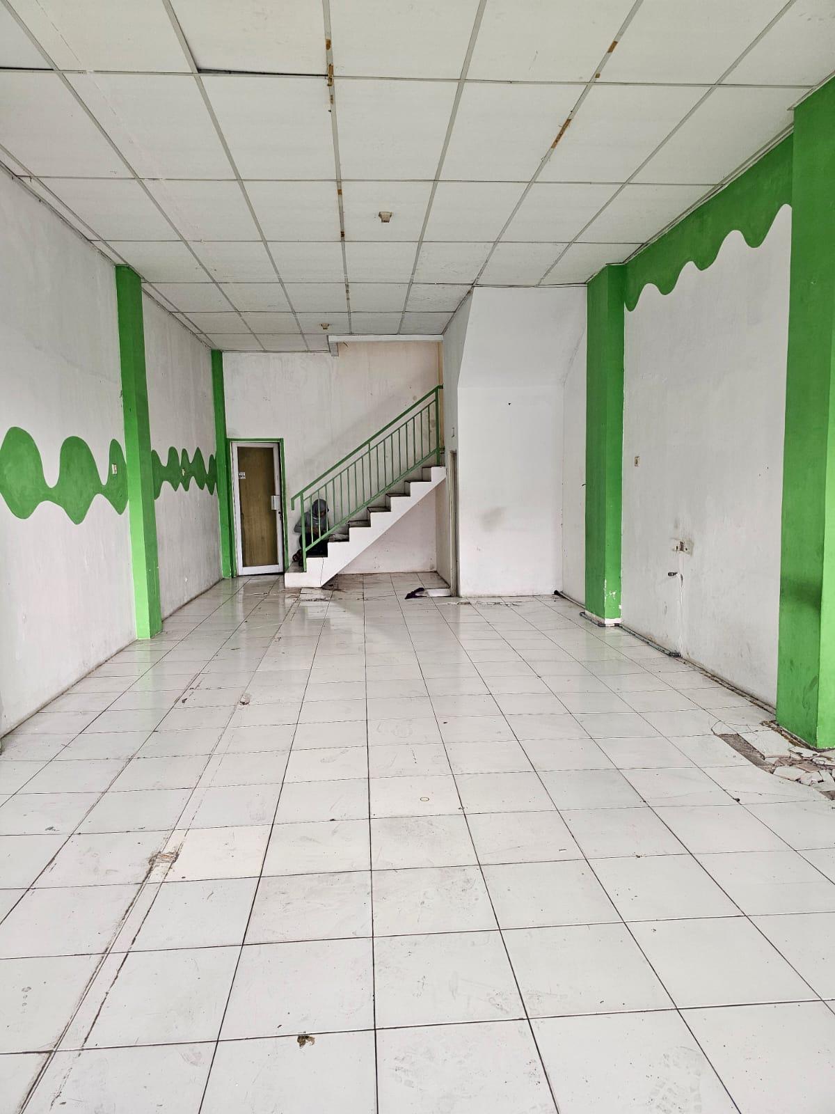 Dijual Ruko Pinggir Jalan Raya Cimahpar – Lokasi Usaha Super Strategis - Foto 6