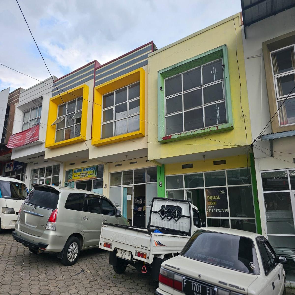 Dijual Ruko Pinggir Jalan Raya Cimahpar – Lokasi Usaha Super Strategis - Foto 2