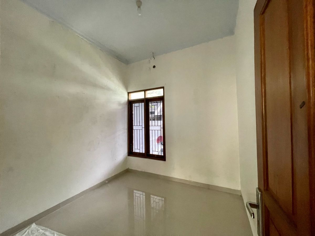 Dijual Rumah di Cluster Gentan Solo - Foto 6