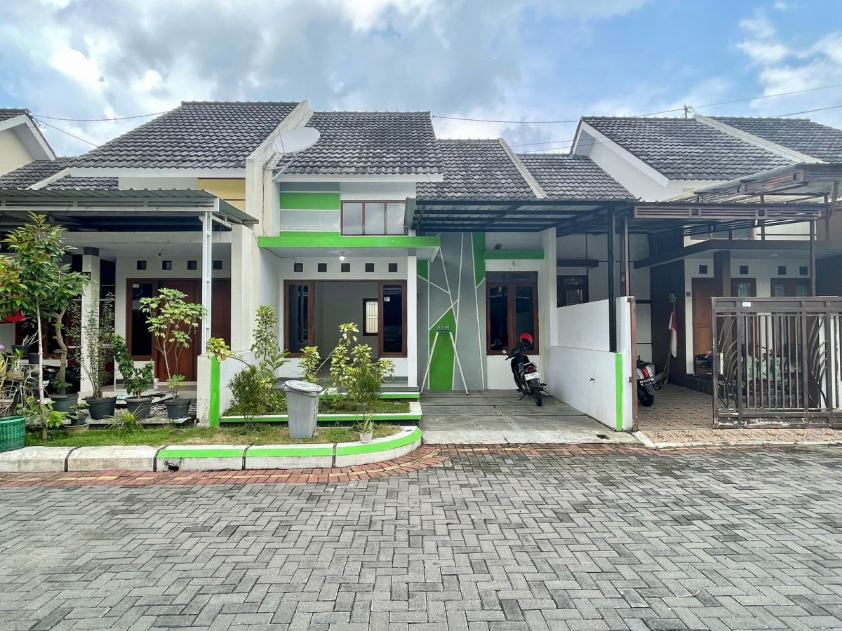 Dijual Rumah di Cluster Gentan Solo - Foto 11