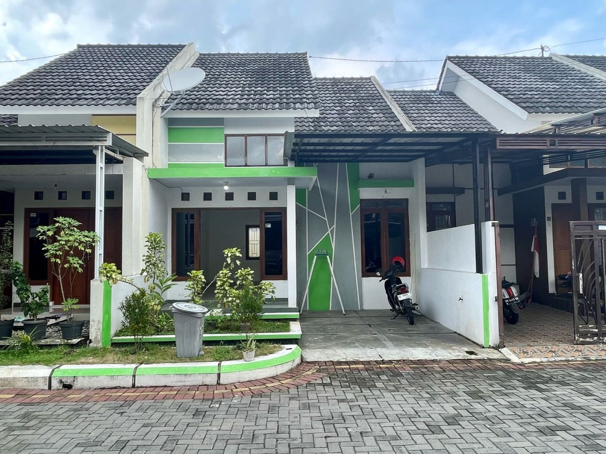 Disewakan Rumah di Cluster Gentan Solo