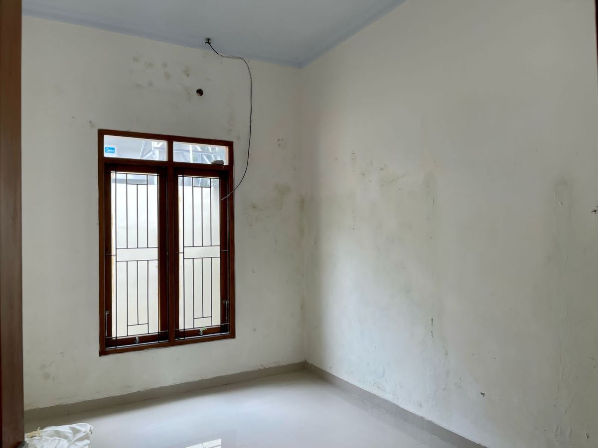 Disewakan Rumah di Cluster Gentan Solo - Foto 3
