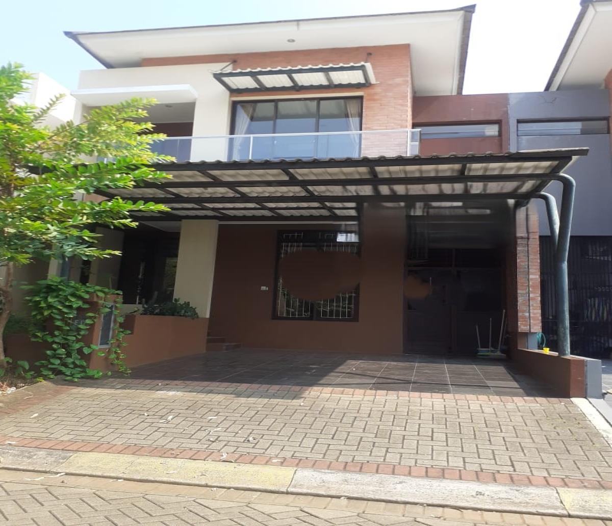 Rumah 2 lantai dapet AC di Discovery Bintaro Jaya Tangerang Selatan