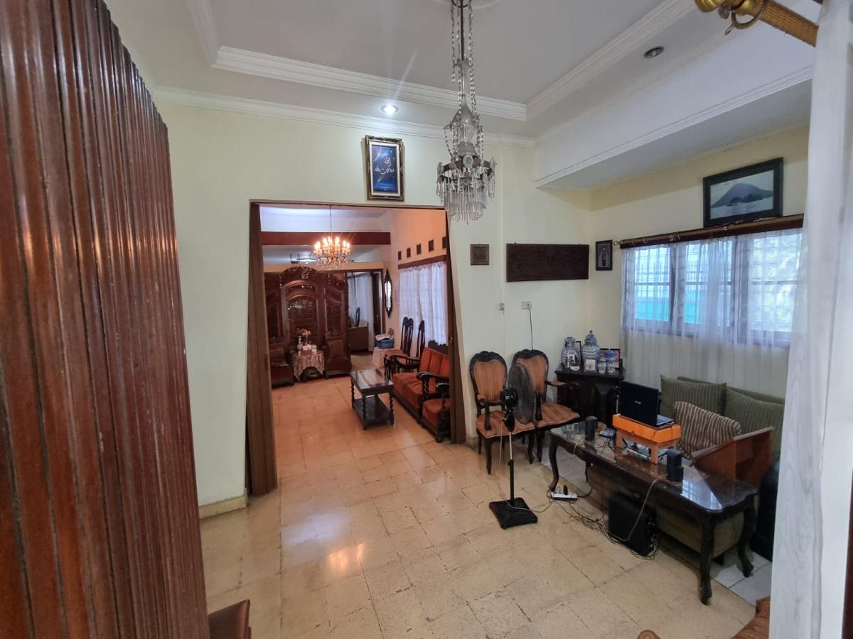 Dijual rumah daerah Gaharu Cilandak Barat Jakarta Selatan - Foto 3