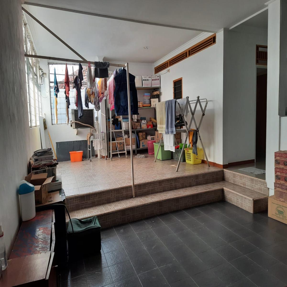 Rumah Minimalis Modern Dua Lantai Dalam Cluster Perumahan Taman Yasmin - Foto 8