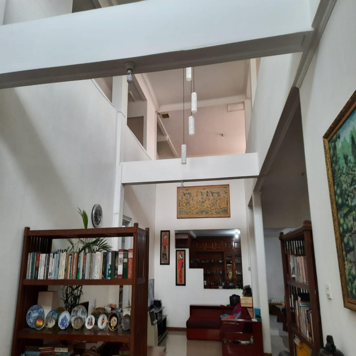 Rumah Minimalis Modern Dua Lantai Dalam Cluster Perumahan Taman Yasmin - Foto 10