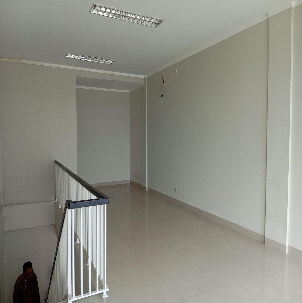 Ruko 2 Lantai di Komplek Kebayoran Square Business Park Bintaro - Foto 5