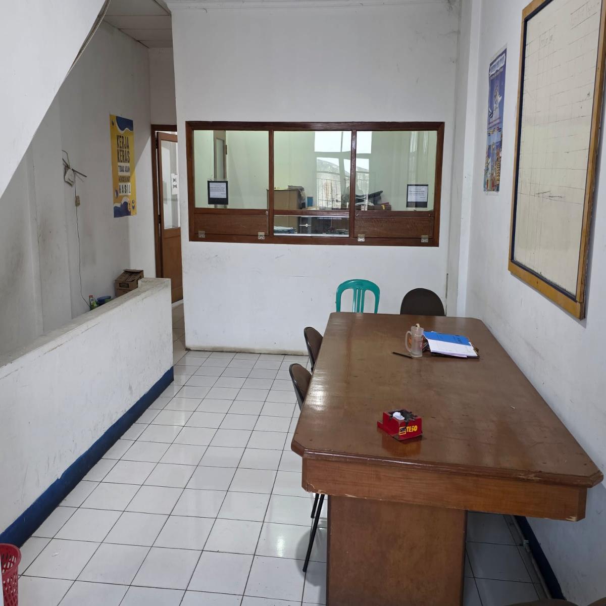 Disewakan Ruko Lokasi Premium di Jantung Kota Bogor – DR. Semeru - Foto 2