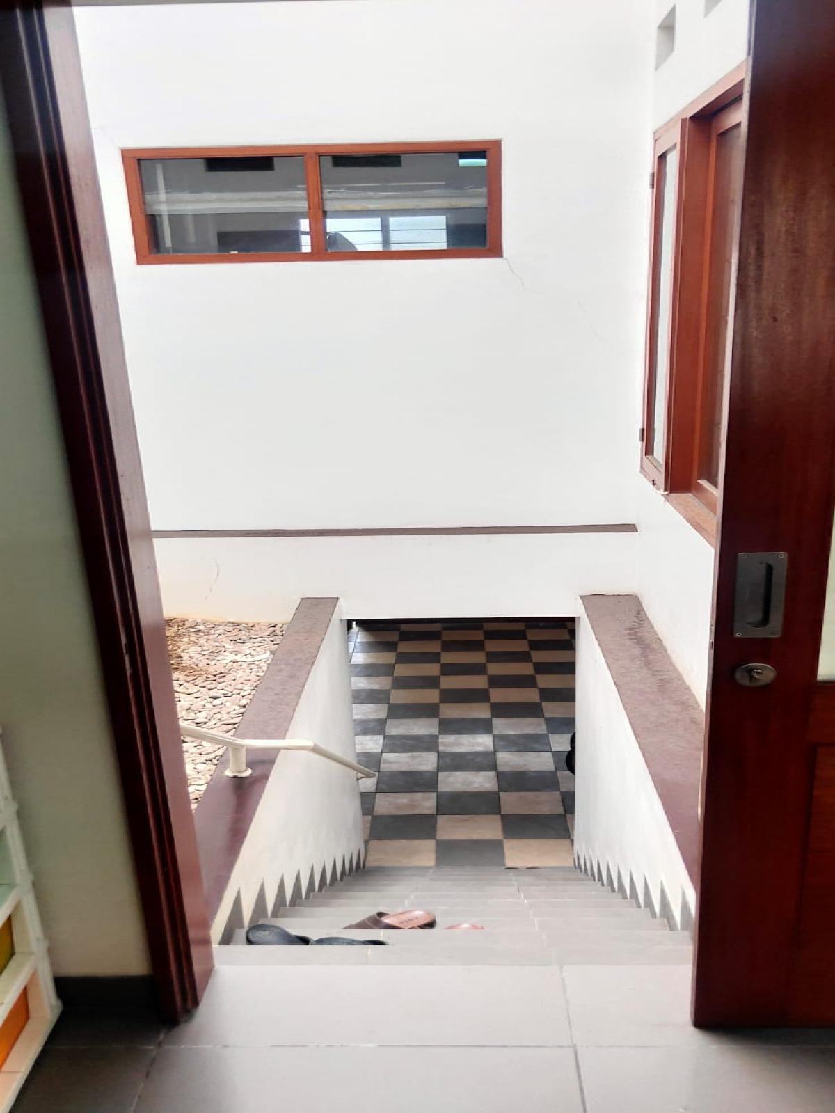Disewakan Rumah di Jalan Rengganis Villa Duta Baranangsiang Kota Bogor Timur - Foto 7