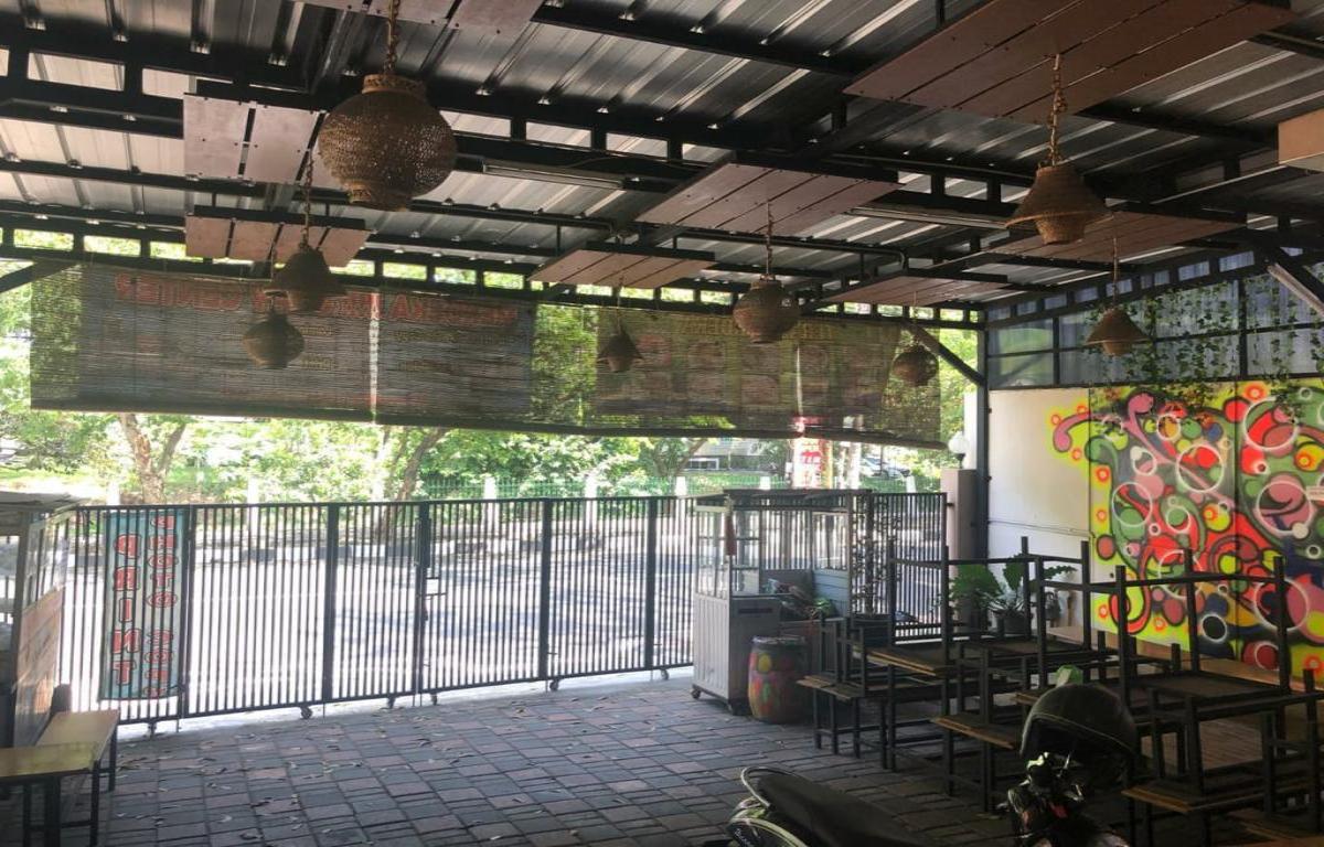 Rumah Kantor Dua Lantai Jalan Merdeka Ciwaringin Bogor Tengah - Foto 2