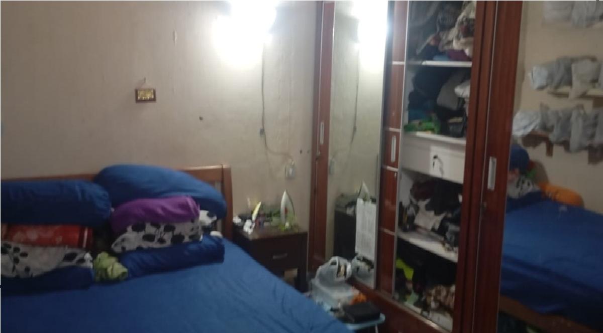 Dijual Rumah dekat Graha Raya di Komplek Pinang Indah, Tangerang - Foto 6