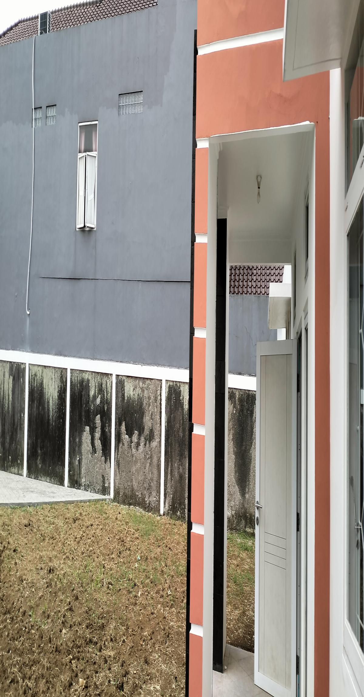 Rumah Asri Minimalis Dengan Taman Luas Hook Dalam Cluster Perumahan Taman Yasmin Sektor 7 - Foto 4