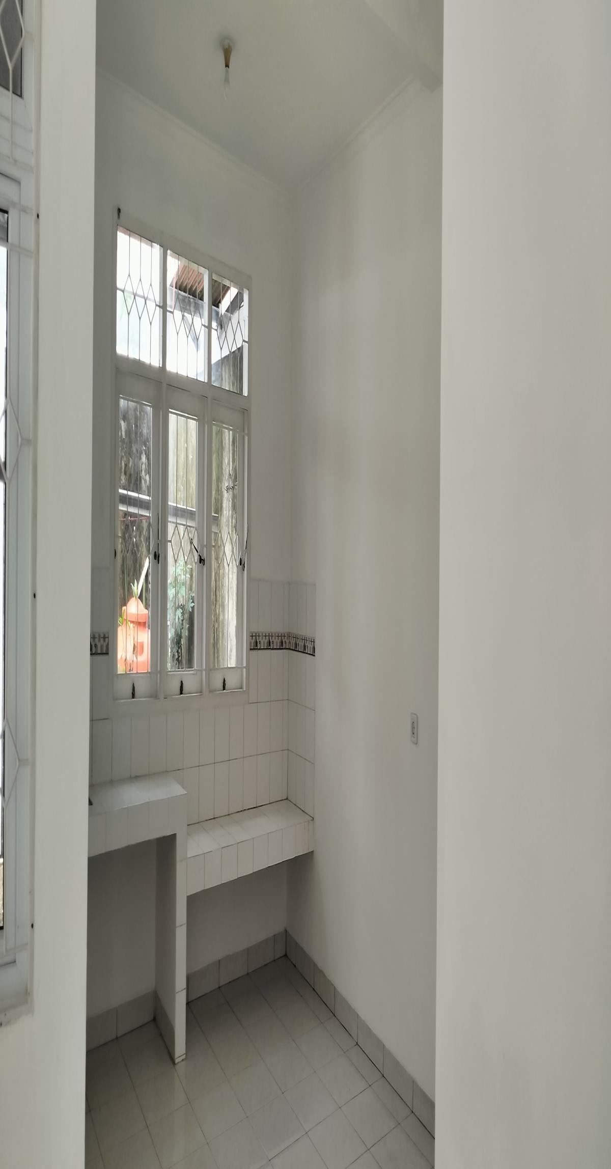 Rumah Asri Minimalis Dengan Taman Luas Hook Dalam Cluster Perumahan Taman Yasmin Sektor 7 - Foto 10