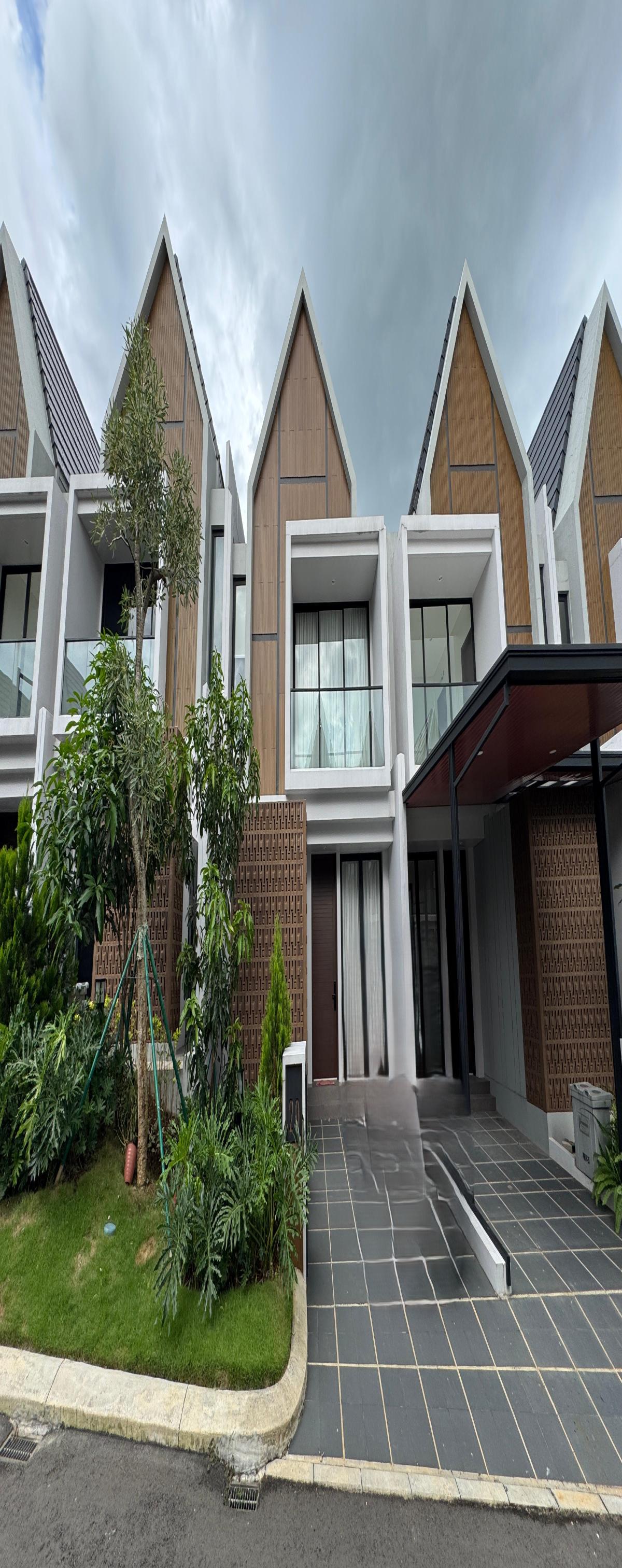 Disewakan Rumah Mewah di Cluster Pinewood Summarecon Bogor Dekat Tol & AEON Mall - Foto 2