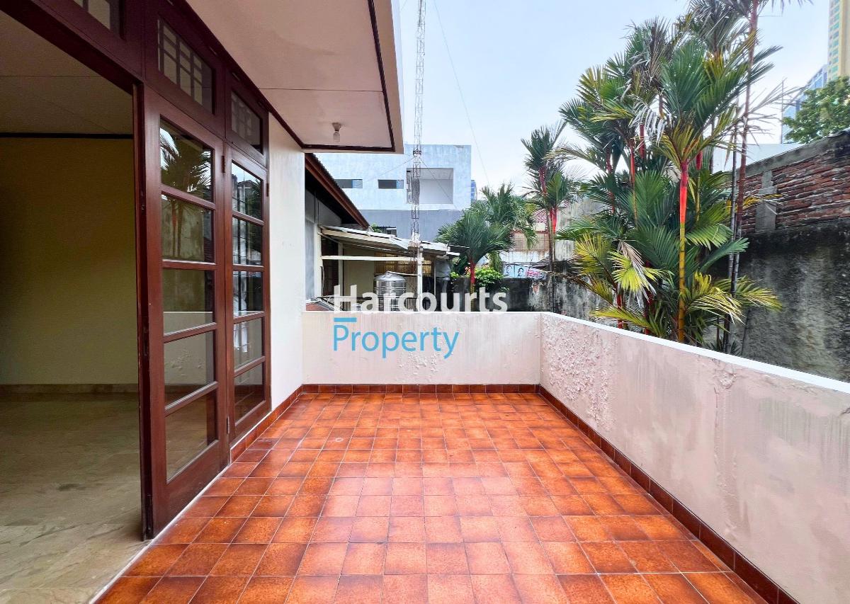 Disewa Rumah Klasik Bisa untuk usaha Area Jl. Gandaria Kebayoran Baru - Foto 8