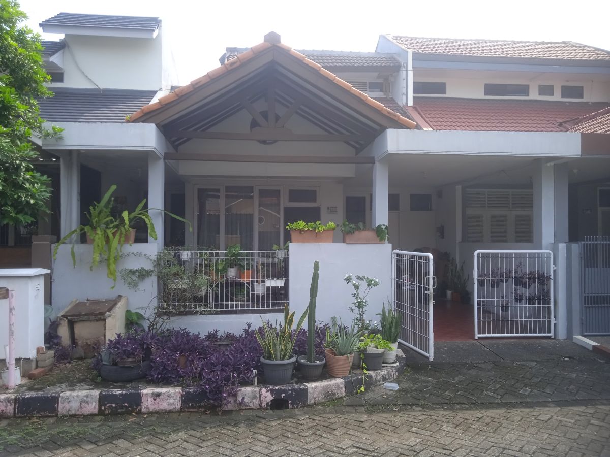 Rumah Siap Huni Dijual di Komplek Buana Gardenia, Tangerang