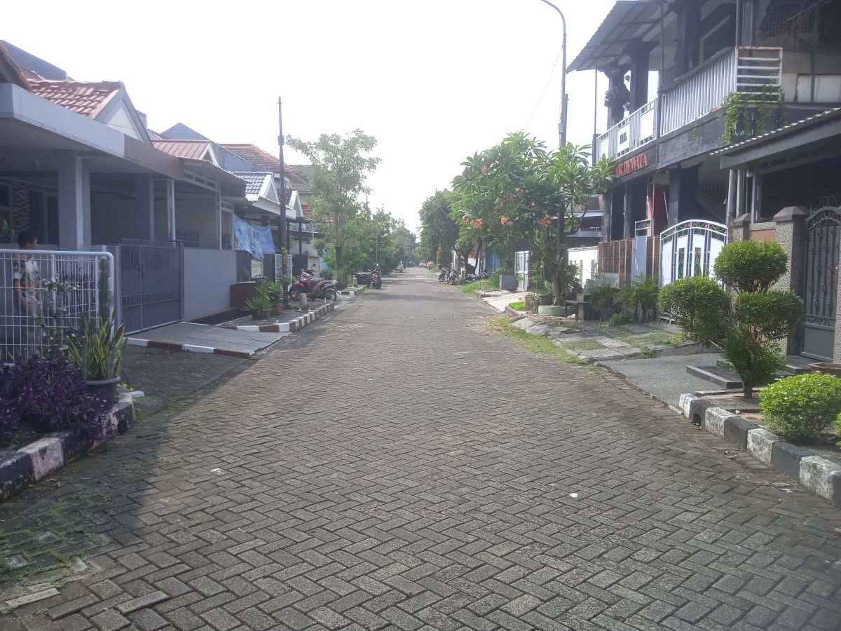 Rumah Siap Huni Dijual di Komplek Buana Gardenia, Tangerang - Foto 2