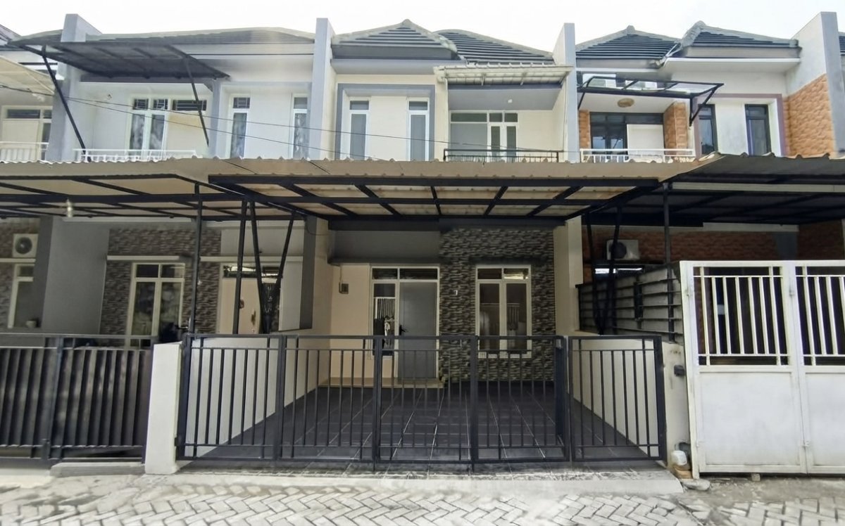 Dijual Cepat Rumah Cluster 2 Lantai dekat Graha Raya, Tangerang Selatan