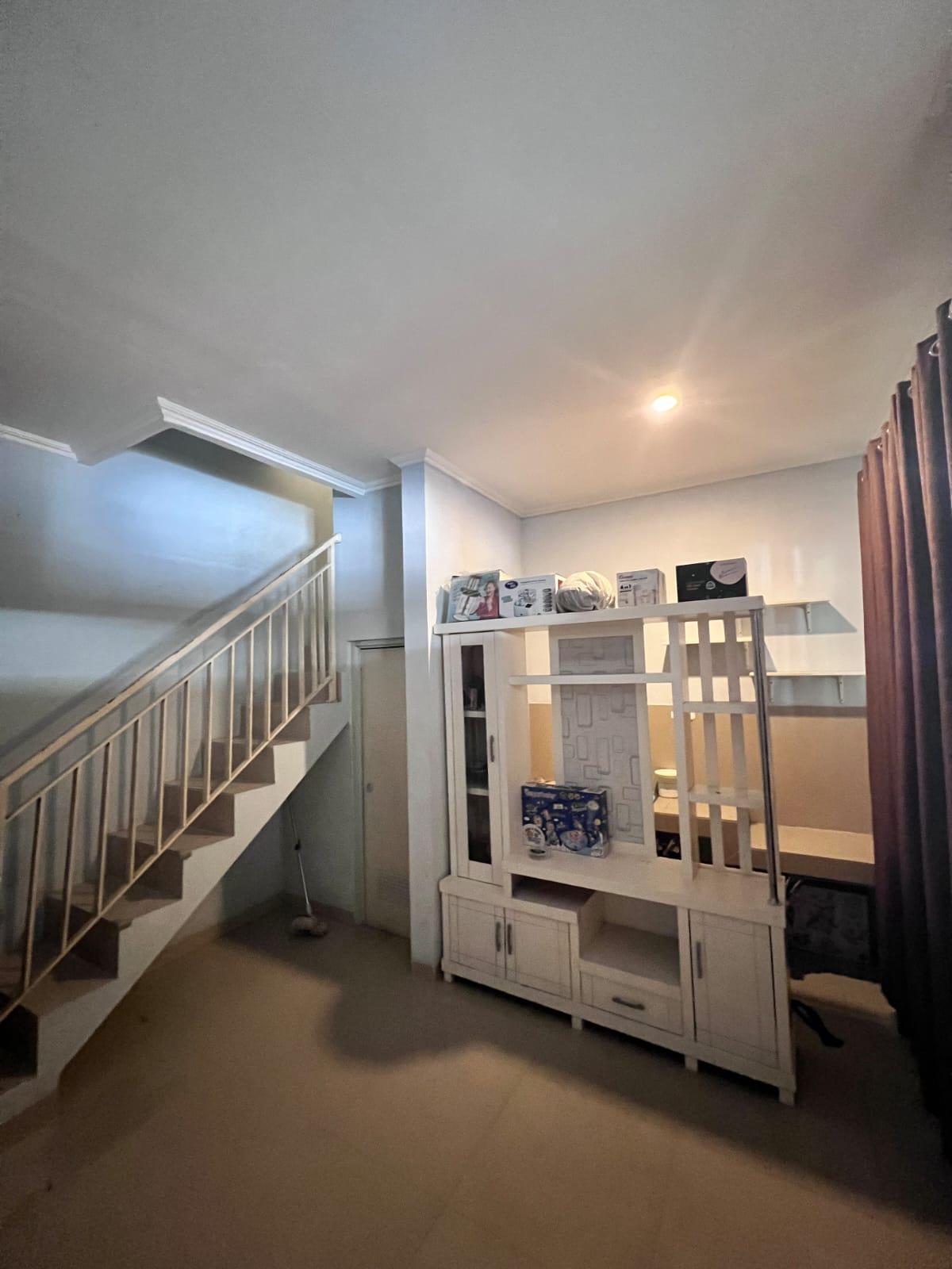 Dijual Cepat Rumah Cluster 2 Lantai dekat Graha Raya, Tangerang Selatan - Foto 5