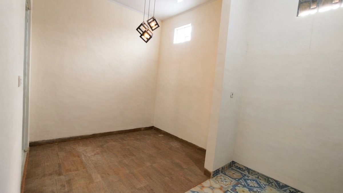 Dijual Cepat Rumah Cluster 2 Lantai dekat Graha Raya, Tangerang Selatan - Foto 4