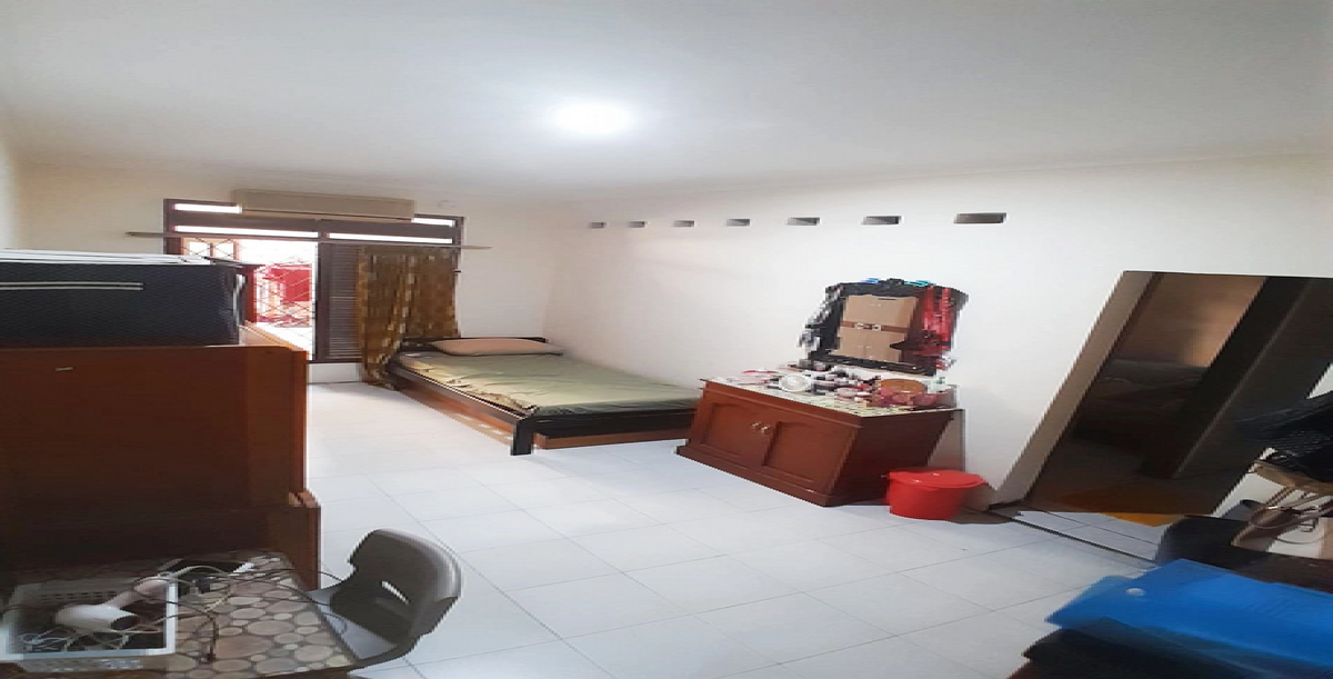 Dijual Murah -  Rumah Luas 386 m² di Ulujami Jakarta Selatan - Foto 8
