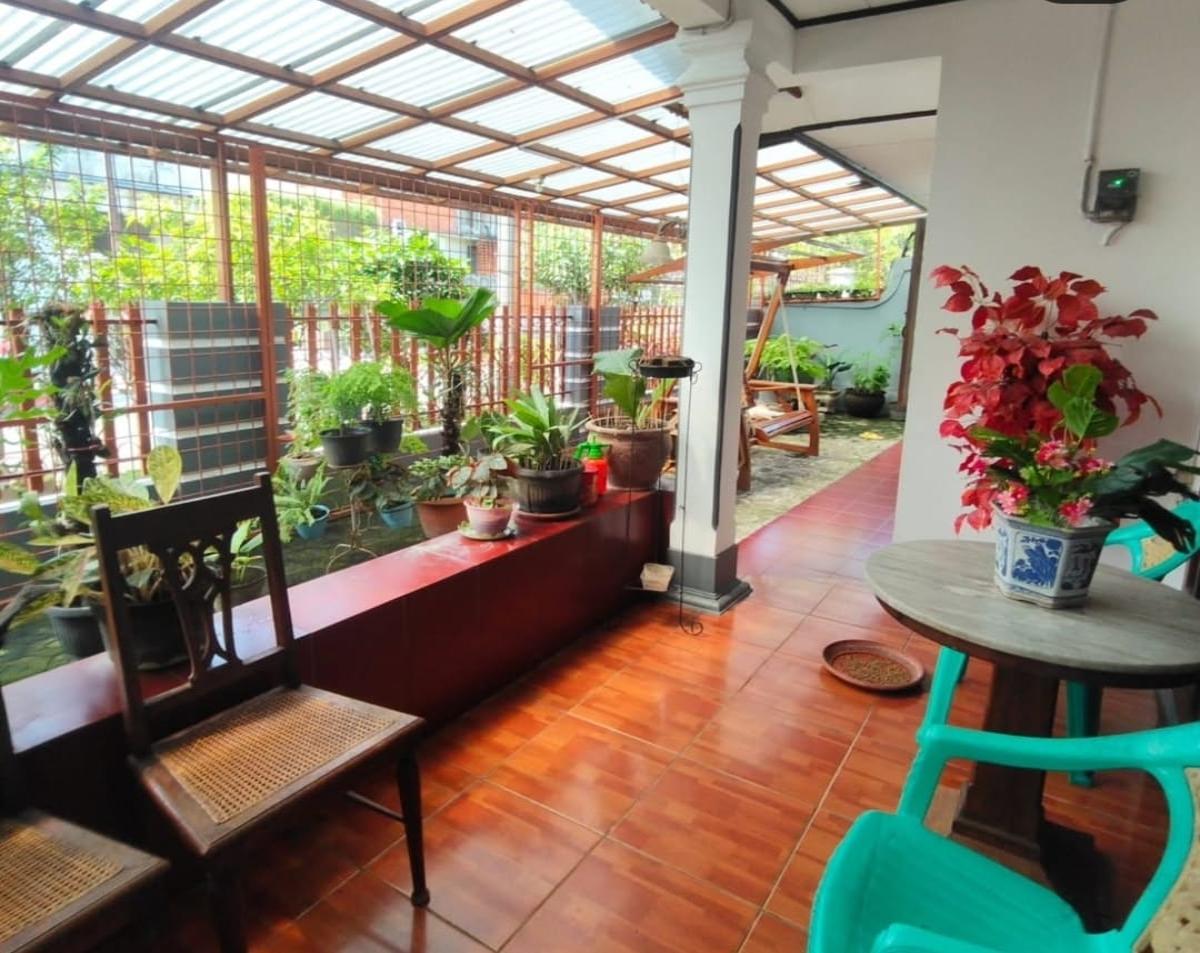 Dijual Rumah Luas 300 m² di Perumahan Peruri Ciledug, Kota Tangerang - Foto 4
