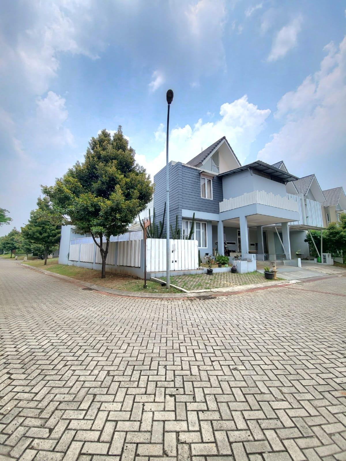 Rumah Cantik di Lingkungan Strategis di Discovery Bintaro Jaya - Foto 4