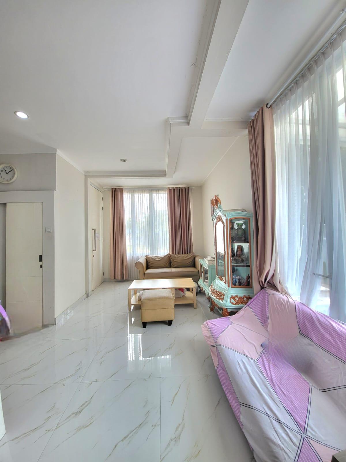 Rumah Cantik di Lingkungan Strategis di Discovery Bintaro Jaya - Foto 5