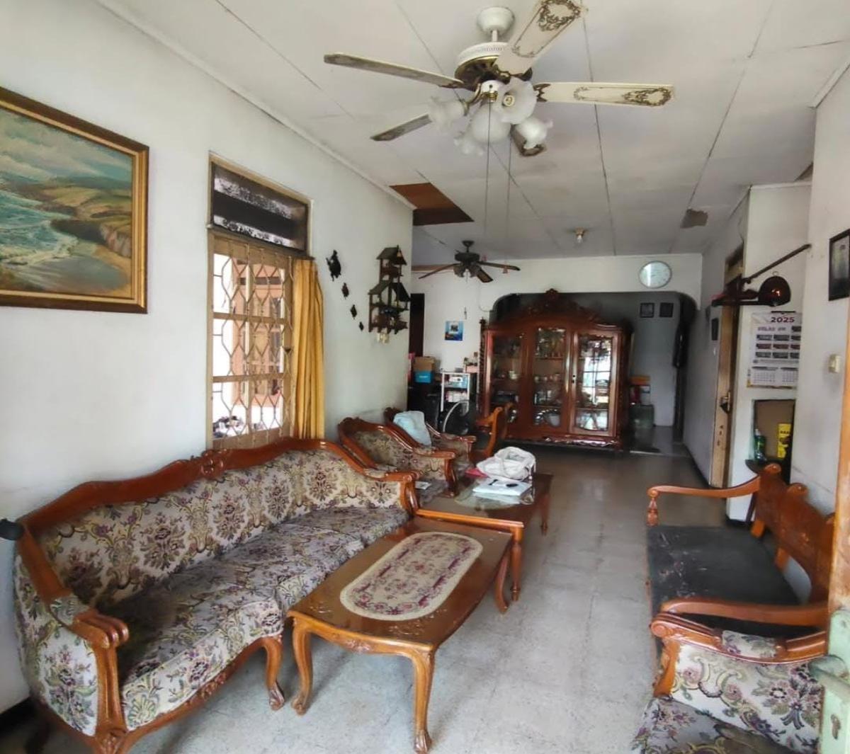 Dijual Rumah Hoek di Komplek Peruri Ciledug, Tangerang - Foto 4