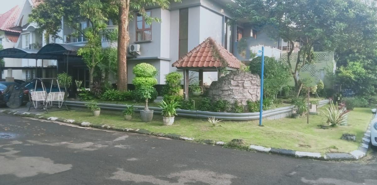 Jual Rumah 2 Lantai dan Rumah Luas di Cemara Alam Sutera Tangerang BM - Foto 5