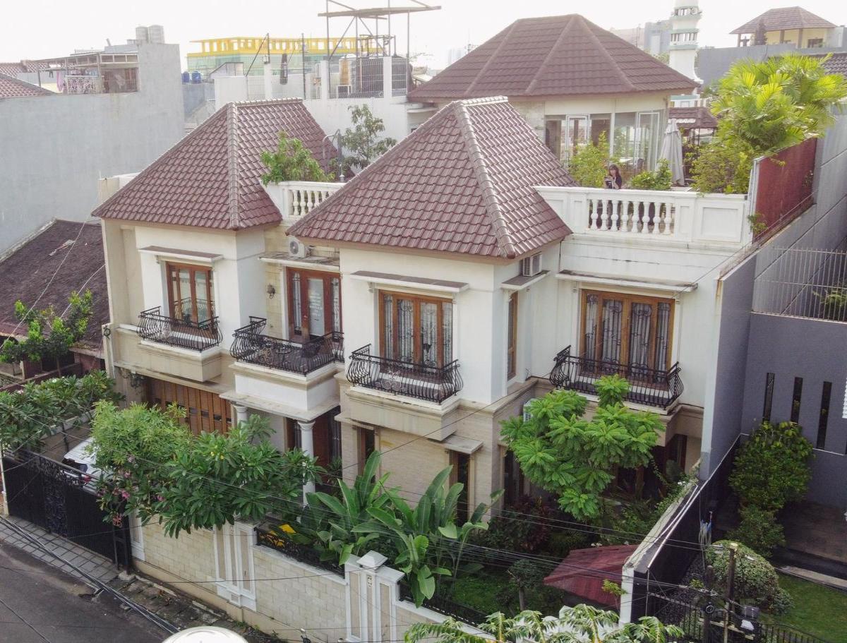 Rumah mewah area slipi Jakarta barat - Foto 11