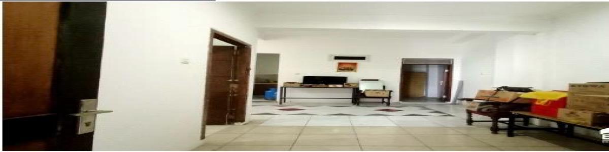 Rumah Bagus SHM 2 Lantai di Taman Serang, Semarang Timur - Foto 2