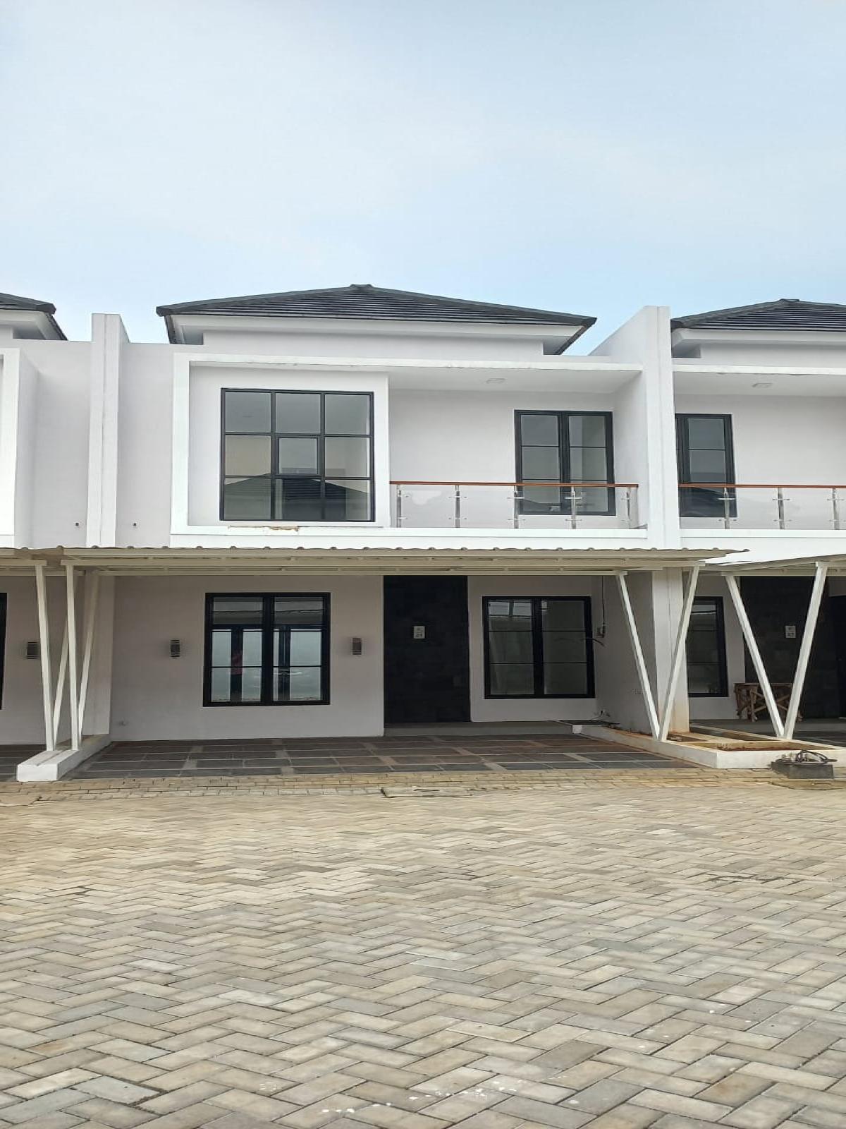 Dijual rumah di Paradiso Bintaro dekat Stasiun Pondok Ranji Tangsel