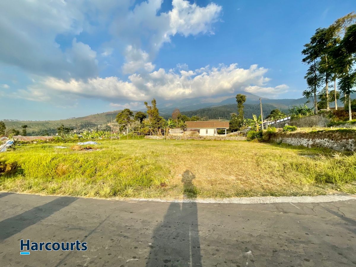 Dijual Tanah Dengan Pemandangan Menakjubkan di Kemuning, Karanganyar, Solo